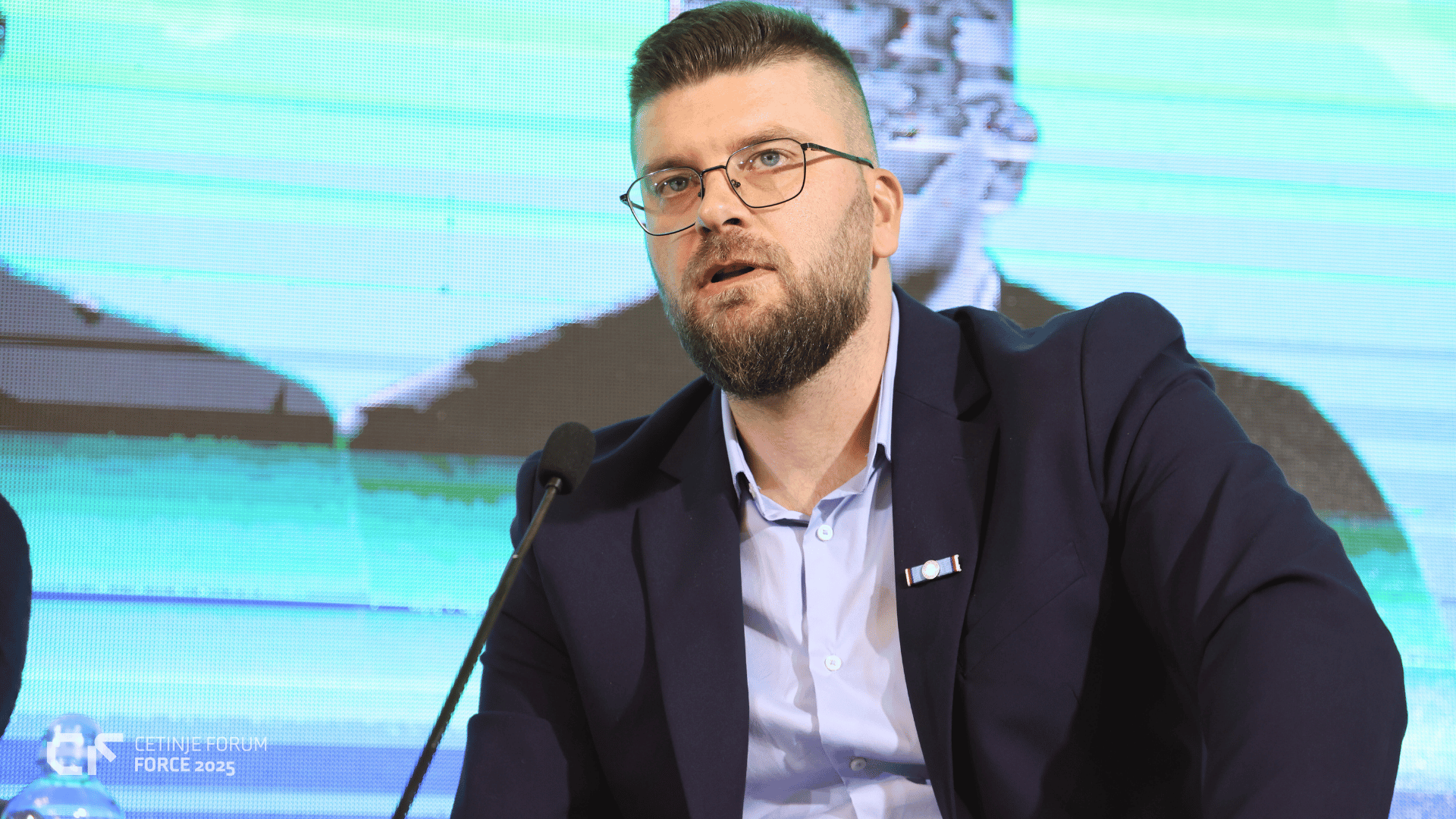 Završen Forum na Cetinju; Batrićević poručio: Kapelu na Lovćenu gledat nećete, Ustav mijenjati nećete, proevropska Crna Gora će pobijediti na izborima 2027. godine