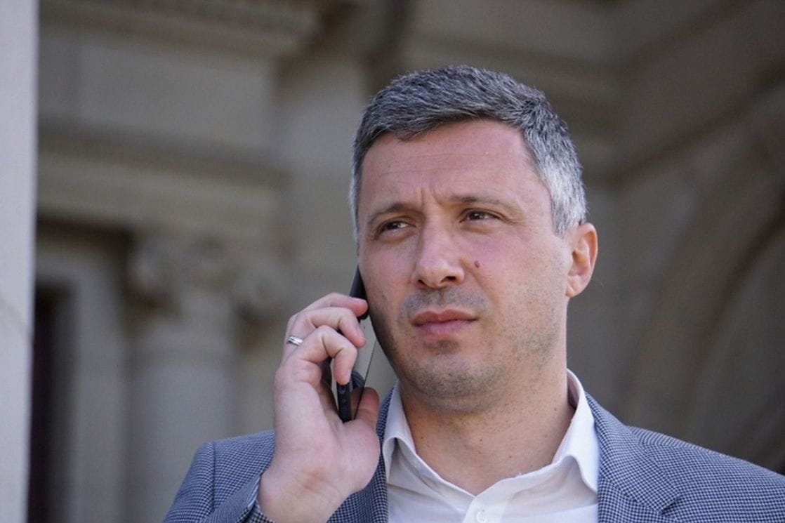 Beograd: Predsjednik pokreta Dveri Boško Obradović podnio  ostavku zbog izbornog neuspjeha