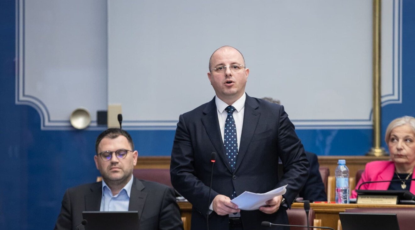 Milović: Hitno potrebna modernizacija aerodroma u Podgorici i Tivtu, kao i povećanje broja dostupnih avio-linija