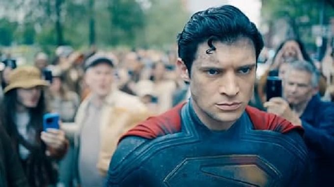 Recenzija filma Supermen – promašaj ili glavobolja? Kod Gana je i jedno i drugo