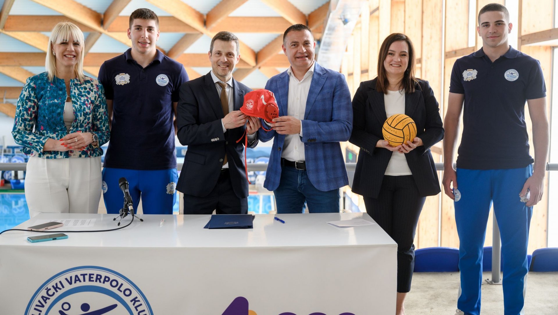 Budućnost i One potpisali Ugovor o generalnom sponzorstvu, gradonačelnik Mujović: PVK Budućnost One perjanica, uzdanica i velika perspektiva sportske Podgorice
