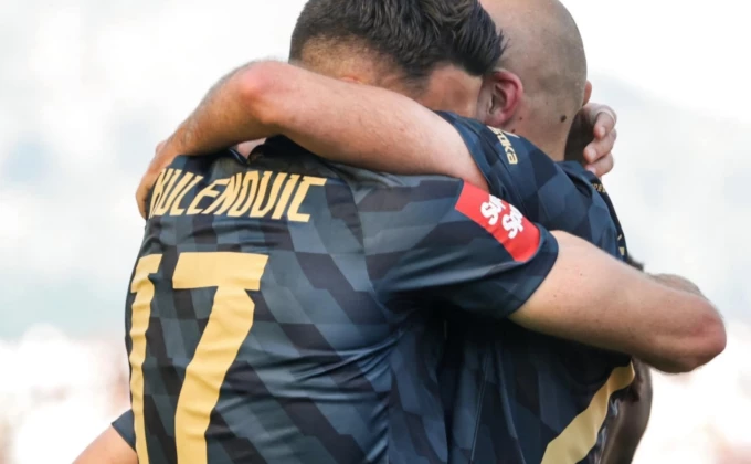 Dinamo nosi tri boda iz Splita i izaziva Rijeku!