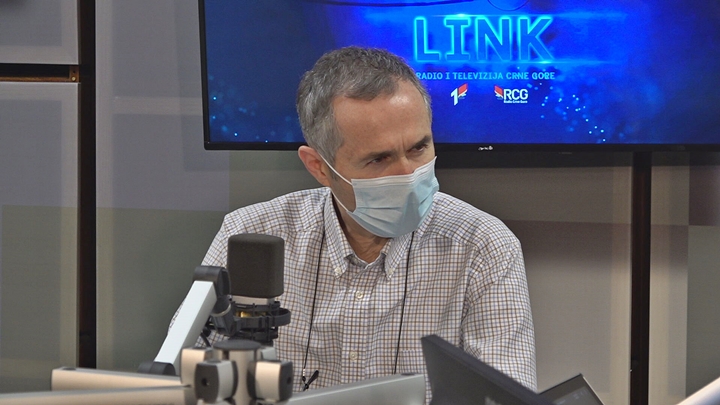Laušević: Preležana bolest i vakcina ne štite od omikrona