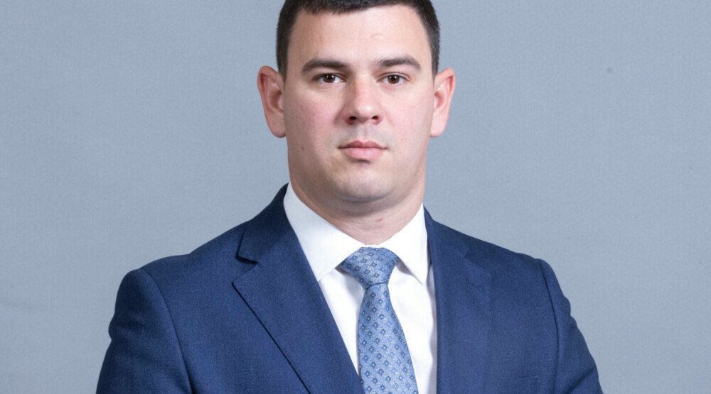 Jokić: Lutovac još jednom potvrdio da je beskičmenjak, zadovoljstvo nam je što više nije naš glasač