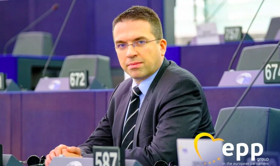 Sokol u EP: Opasnost "srpskog sveta" najvidljivija u Crnoj Gori, EU ne smije biti žrtva štetnih tih malignih uticaja koji dolaze i iz Srbije