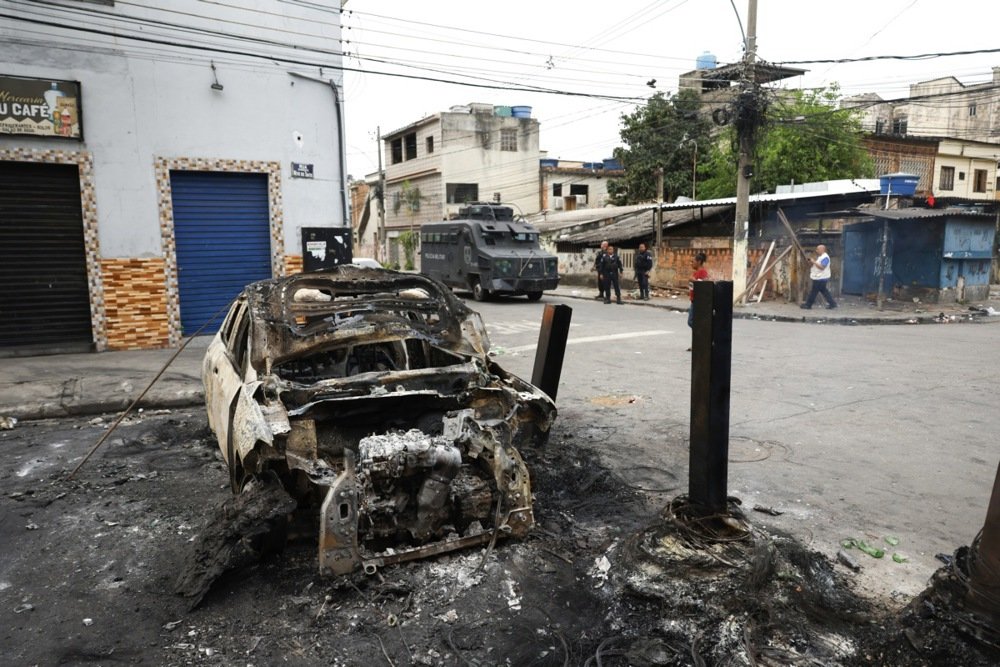 Više od 40 tijela viđeno na ulici nakon najsmrtonosnije policijske akcije u Riju