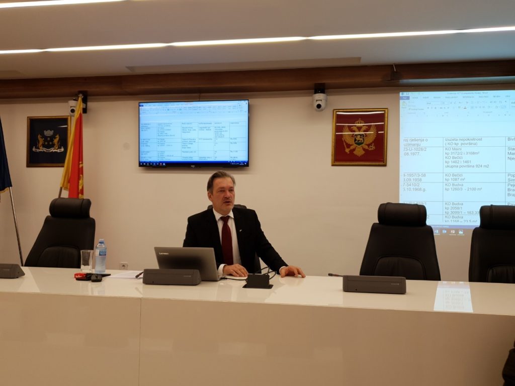 Bulatović predstavio preliminarni imovinski karton Budve