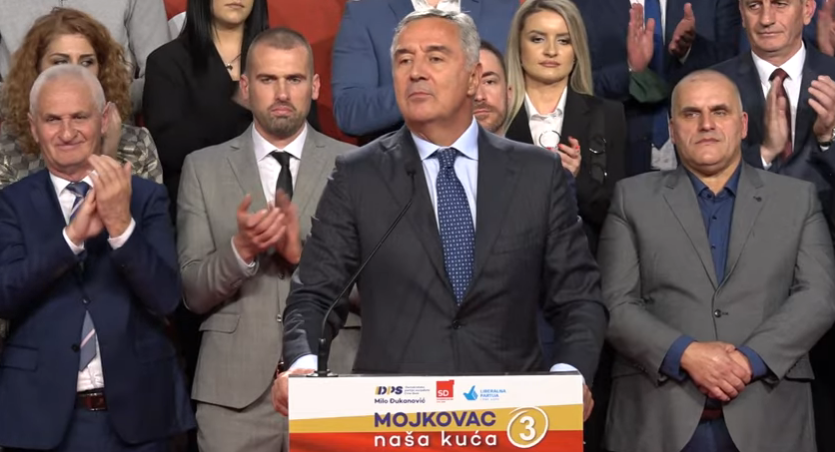 Đukanović: Raspada se aktuelna vladajuća koalicija i pada vlada