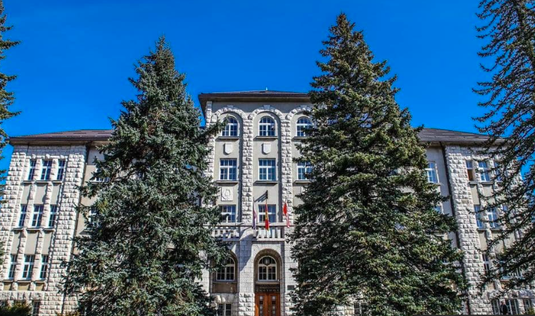 Banović: Dojava o bombi u zgradi Prijestonice lažna, službenici vraćeni na posao