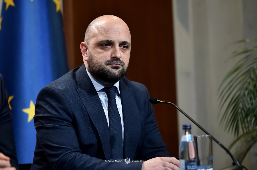 Božović: Svaki funkcioner koji prikrije imovinu biće krivično gonjen