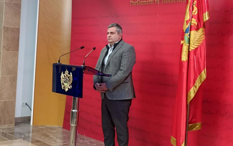 Radunoviću je matica Crna Gora jer je „bila srpska kroz istoriju“