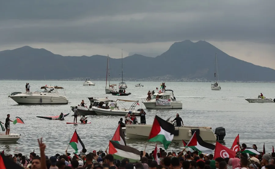 Izrael deportovao 131 aktivistu flotile za Gazu u Jordan, javlja državna agencija Jordana