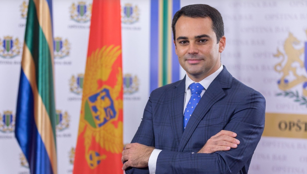 Raičević čestitao Dan Opštine: Bar ostaje vjeran slobodarskim korijenima i evropskim vrijednostima