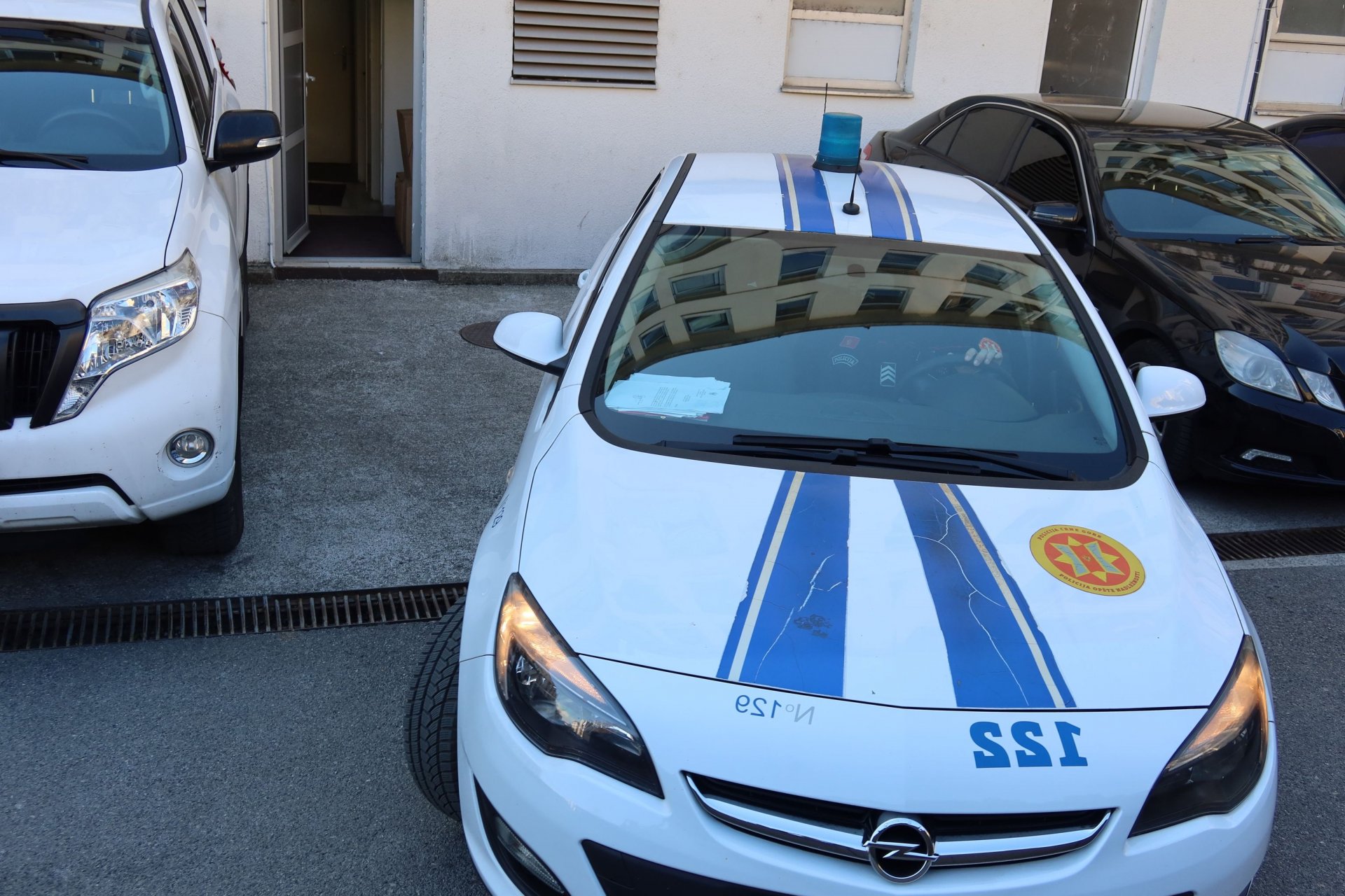 Podgorica: Uhapšeno pet osoba, među njima maloljetnici, osumnjičeni za krađe