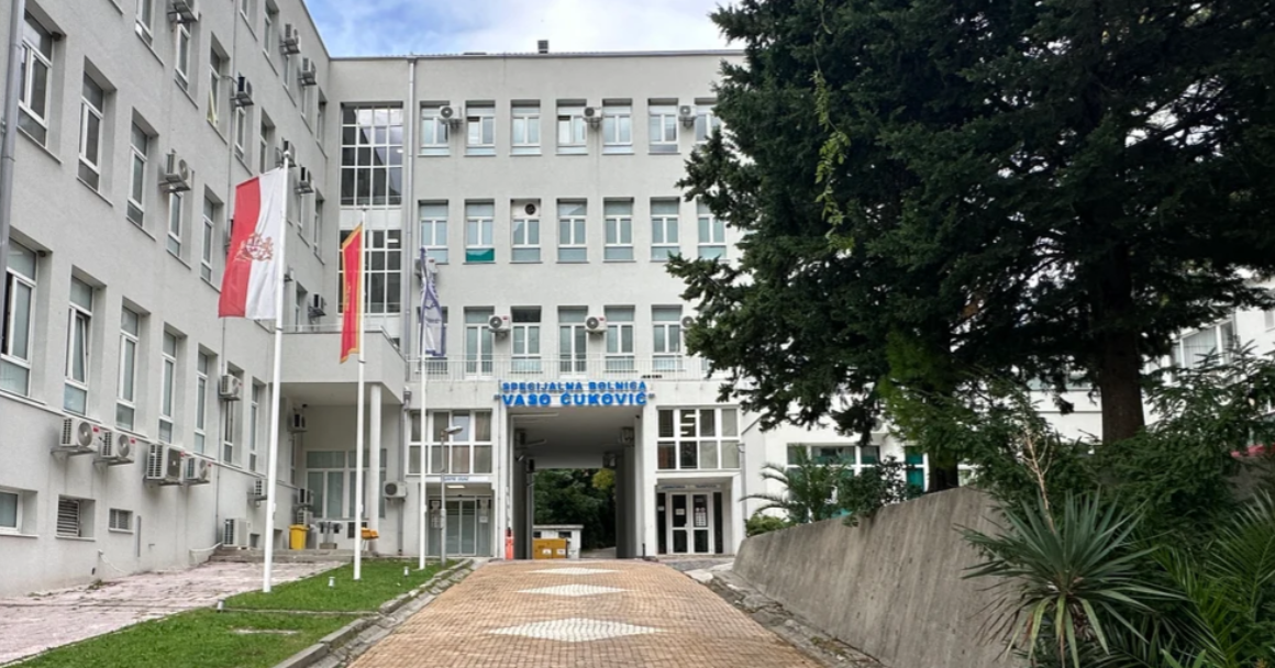 Morsko dobro doniralo opremu bolnici u Risnu