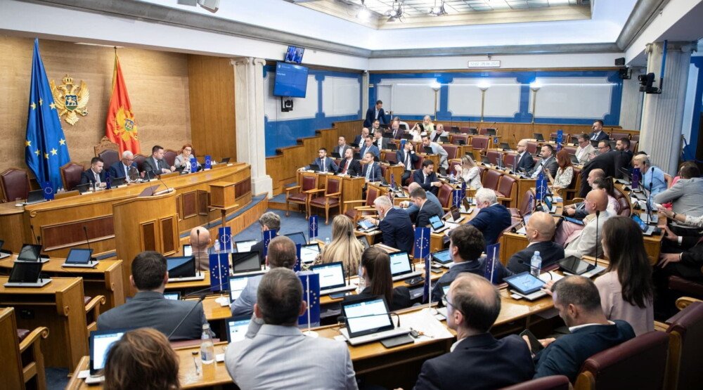 Grupa NVO: Skupština da konačno primijeni zakon i imenuje članove Savjeta Agencije za AVM usluge