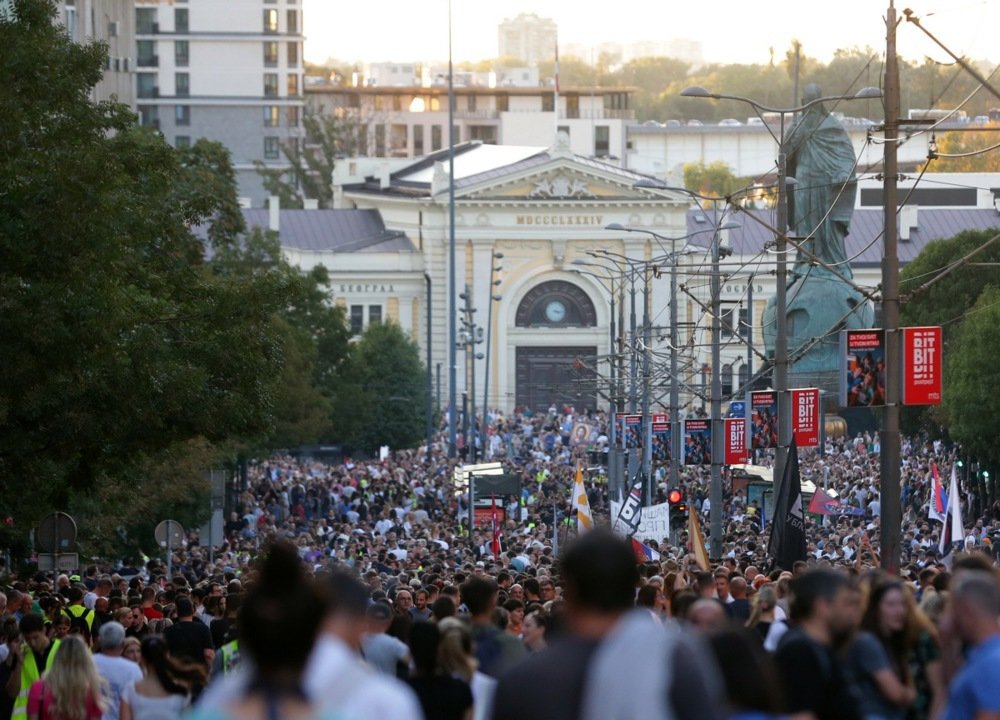 Novosadski studenti najavili sjutra protest, tri sata prije skupa SNS-a