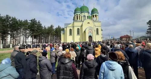 Pogledajte fotografije: Pravoslavne parohije širom Ukrajine se pridružuju autokefalnoj Crkvi