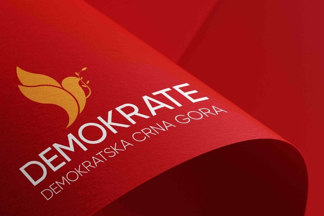 Demokrate: Rađenović i URA trčali oko Božovićevih nogu