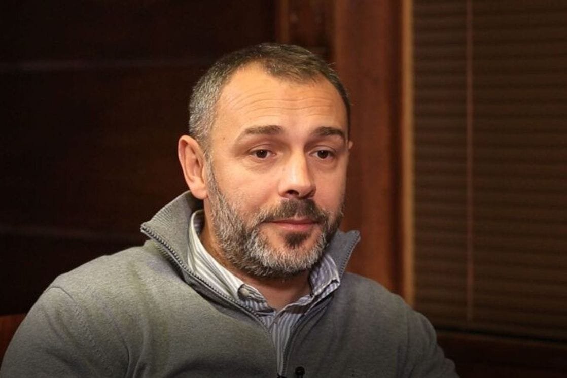 Novinaru Avdu Avdiću zabranjen ulazak u Hrvatsku; Komšić: Ambasador da objasni ovakav postupak