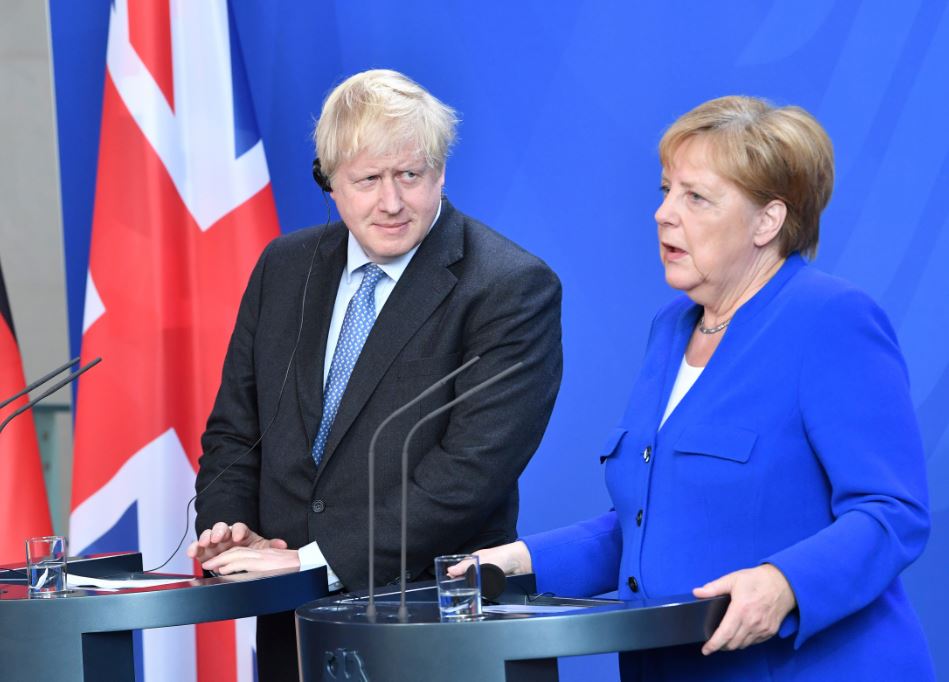 Merkel: Nijesam postavila rok za rješenje spora oko Bregzita