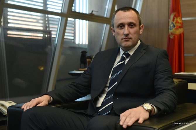 Pogledajte: Novi direktor policije Vesko Damjanović stigao na radno mjesto