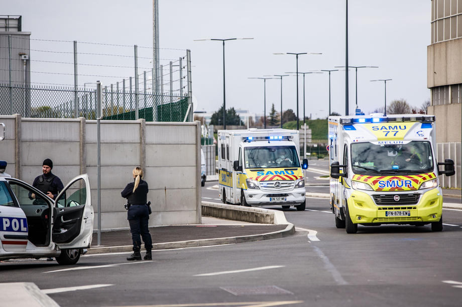 Napad nožem u Francuskoj, ubijene dvije osobe, ranjeno četvoro