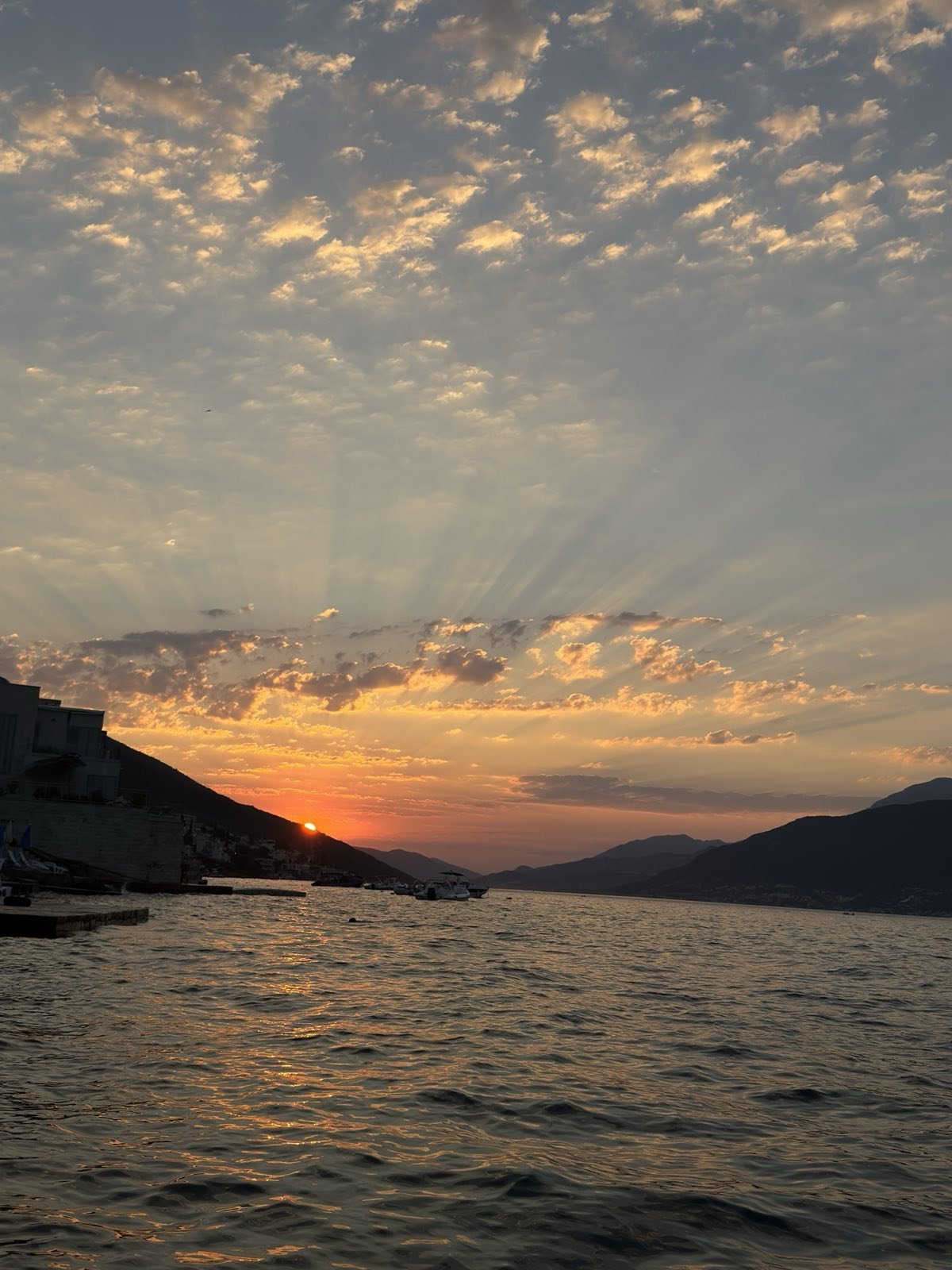 Vrijeme sjutra: Sunčano i toplo, temperatura do 40 stepeni