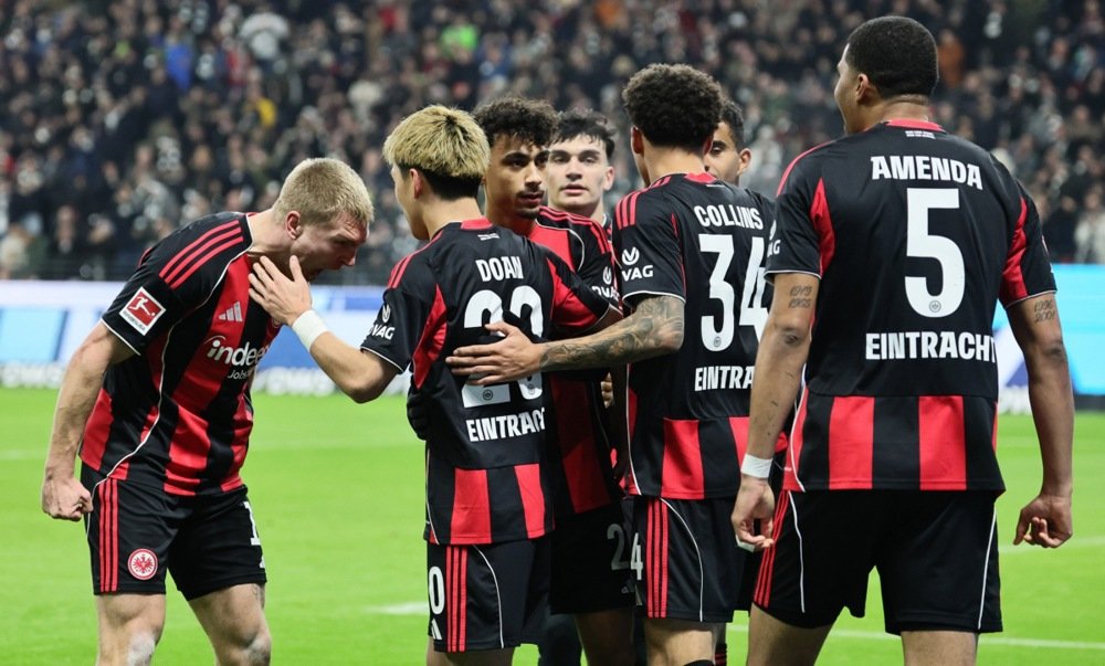 Rutinska pobjeda Hofenhajma, minimalac Ajntrahta