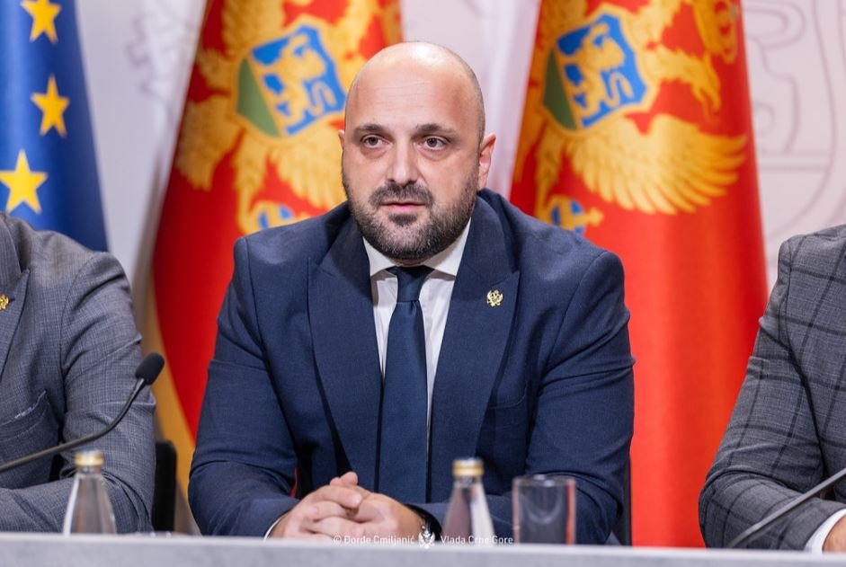 Božoviću pojačano obezbjeđenje poslije odluke o izručenju Čamgoza