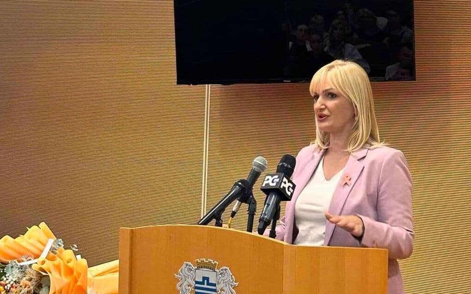 Borovinić Bojović: Spomen-ploča mitropolitu Amfilohiju i Halitu Đečeviću potvrda međuvjerske tolerancije