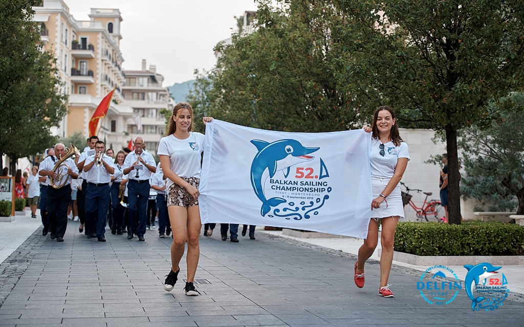 Svečanom ceremonijom i defileom otvoreno 52. Balkansko prvenstvo u jedrenju