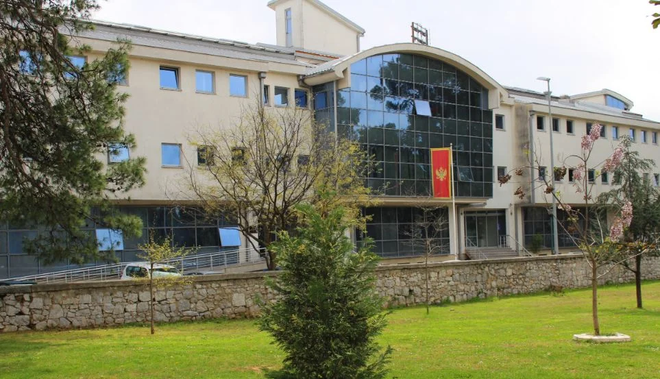 Objavljen konkurs za upis u srednje škole