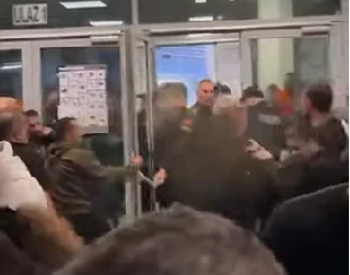 Biber sprejom na navijače Lovćena