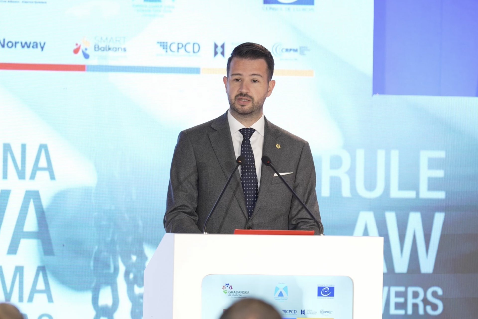 Milatović: Vladavina prava ne smije ostati u fiokama