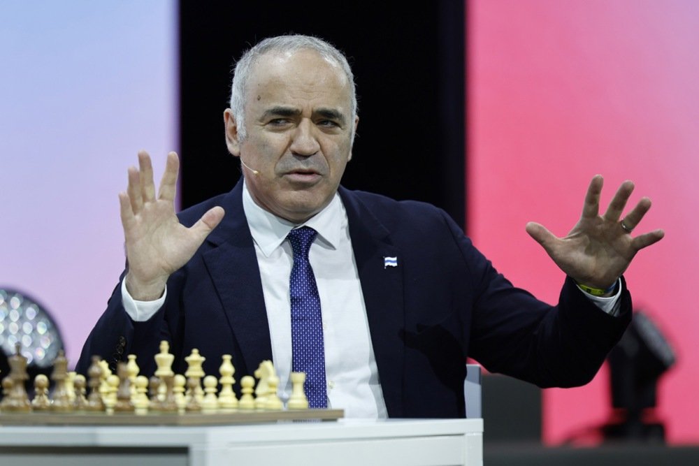 Rusija stavila Kasparova na listu terorista i ekstremista, odmah se oglasio: "Ovo više govori o Putinovom fašističkom režimu"
