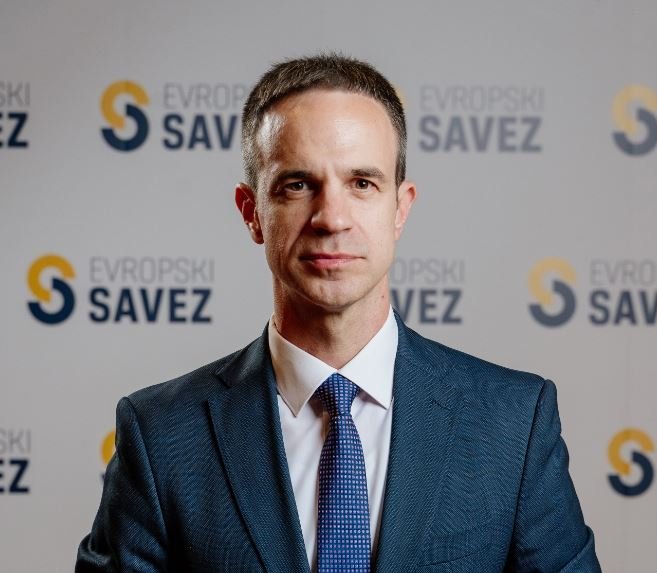 Mugoša: Da li je saopštenje Ministartstva finansija skrivena kamera?