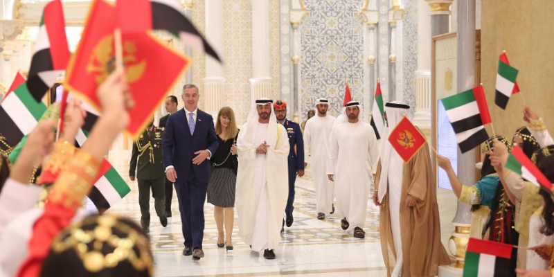 Đukanović pričao sa princom Al Nahjanom: CG i UAE zajedno u borbi protiv COVID-19