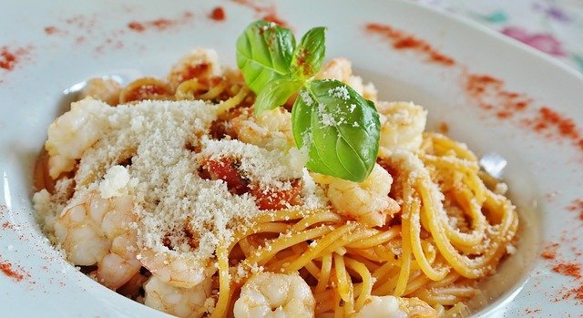 Recept za ljetnju pastu sa tikvicama