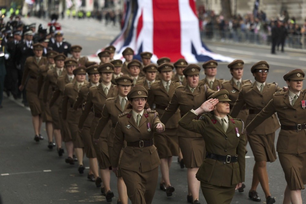 VE Day realnost – vojne parade i strah od nuklearnog sukoba, Ukrajine, Gaze, revizije istorije...