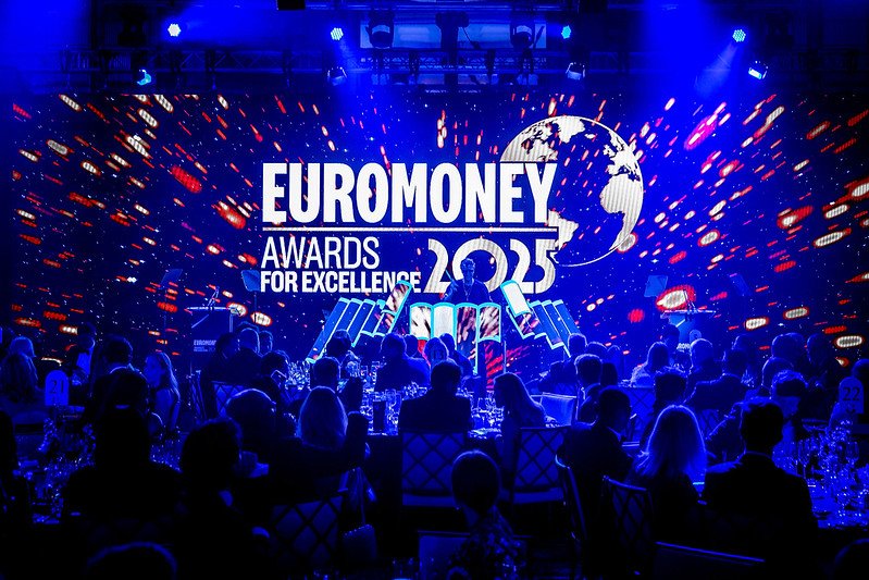 NLB Banka dobitnik Euromoney nagrade za najbolje korisničko iskustvo u Crnoj Gori