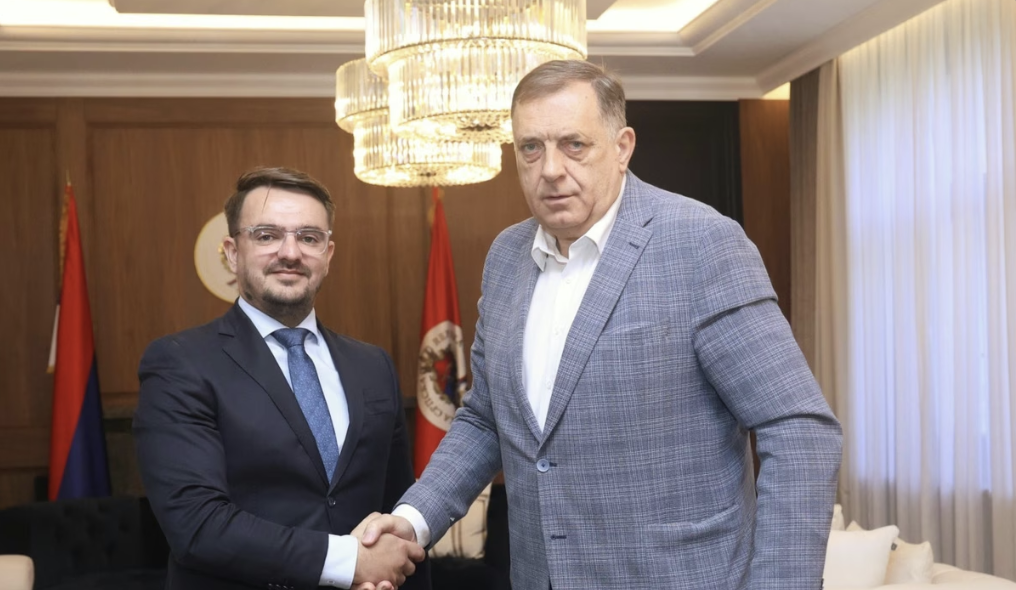Dodik se zvanično povukao sa čela RS-a, ovlašćenja prenio na potpredsjednika iz HDZ-a