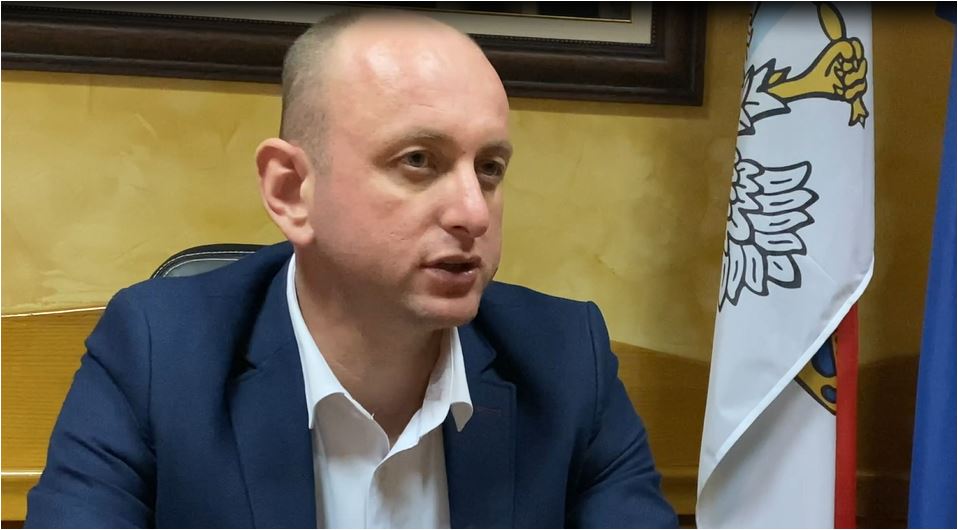 Knežević: Protest ispred Ambasade Kosova ako Krivokapić ne reaguje