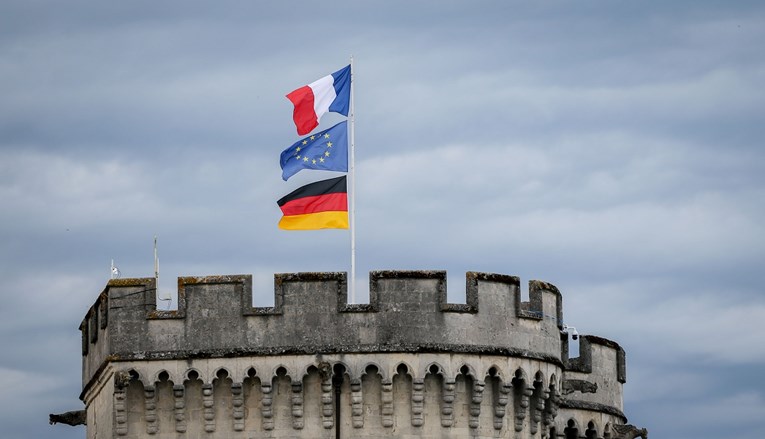 Predsjednici njemačkog i francuskog parlamenta pozvali na otvaranje granica u Evropi