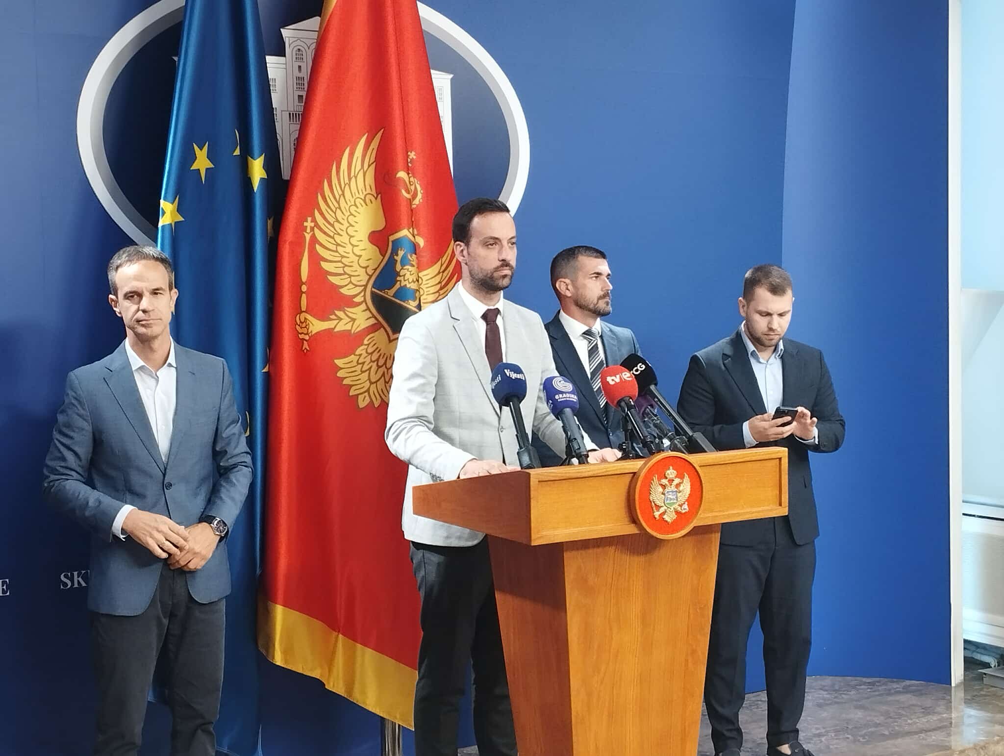 Zirojević:  Milatović došao, sjeo i dobio politički šamar