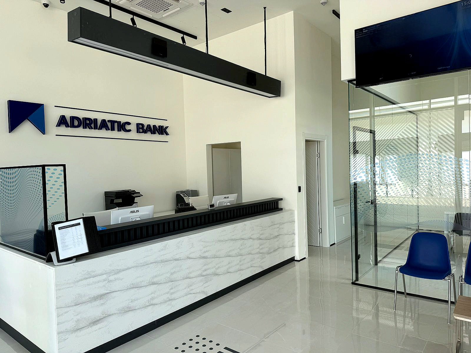 Adriatic Bank otvorila novu filijalu u Portonovi resortu