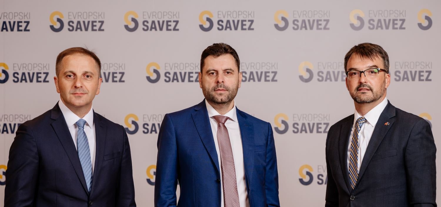 Lideri ES-a pisali Satleru: Antievropskim, netransparentnim i nedemokratskim postupanjem Vlada i parlamentarna većina dovele do ponovnog podizanja tenzija