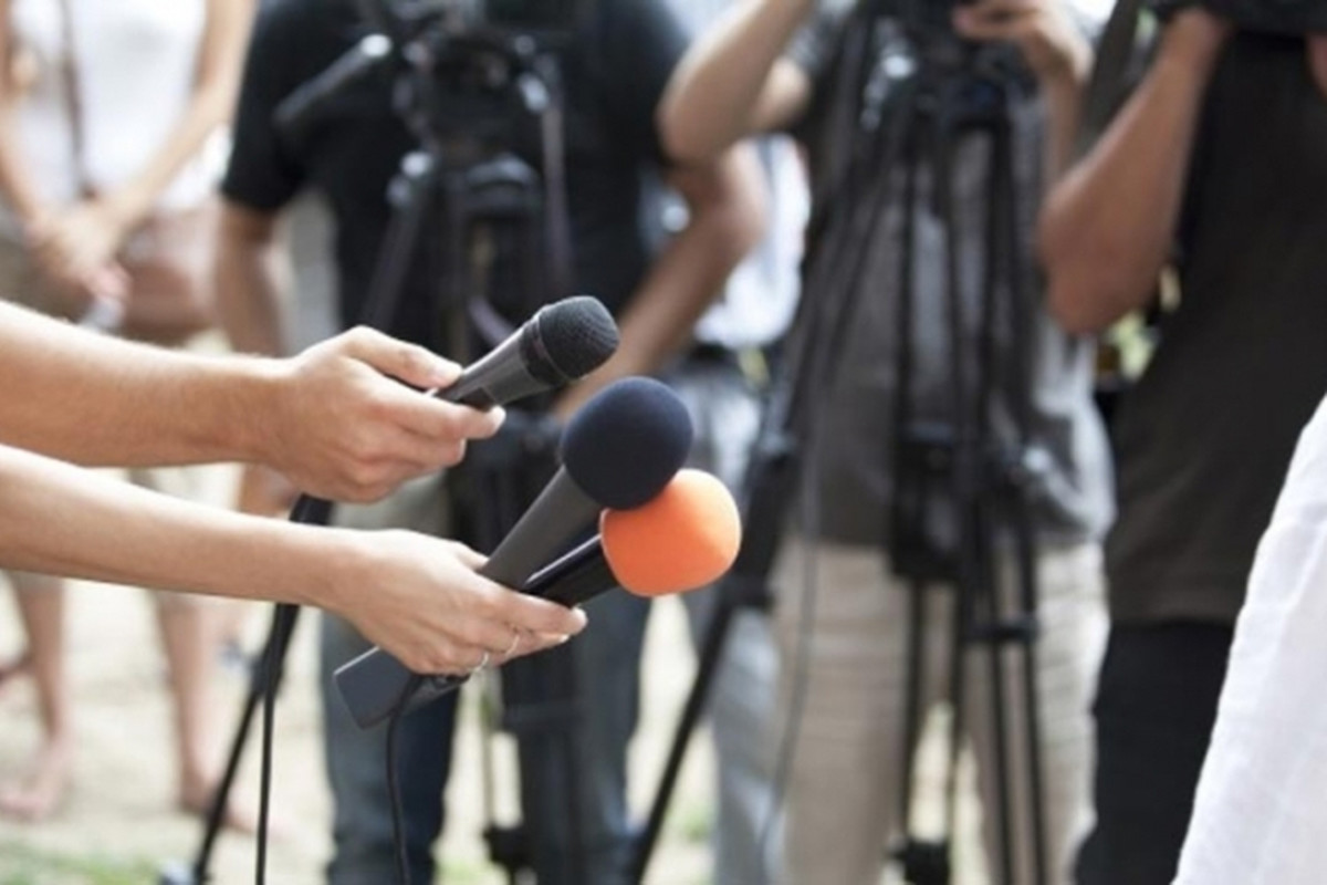 Izvještaj SE: Sve više napada na novinare, prijete im i smrću