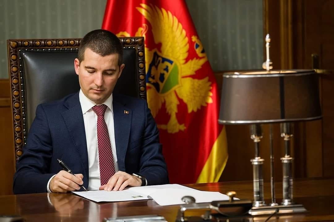 Bečić čestitao Dan opštine Plav: Primjer multivjerskog sklada