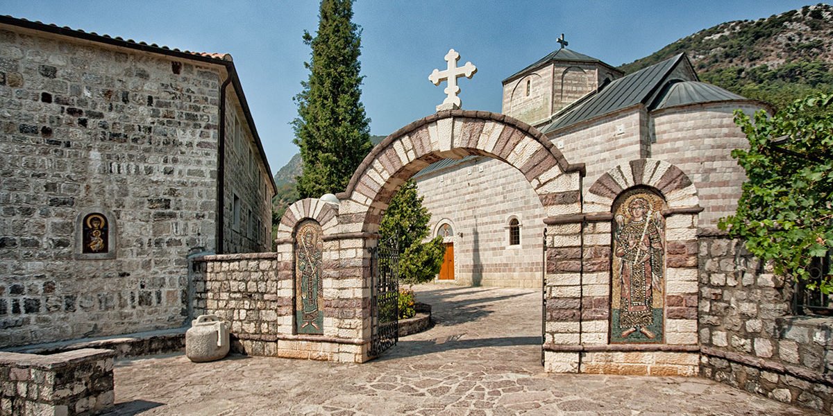 Pokušaj ubistva u manastiru Podmaine, uhapšen osumnjičeni